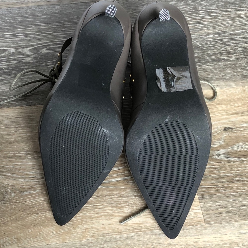 Izabella Rue Heels - Picture 6 of 7
